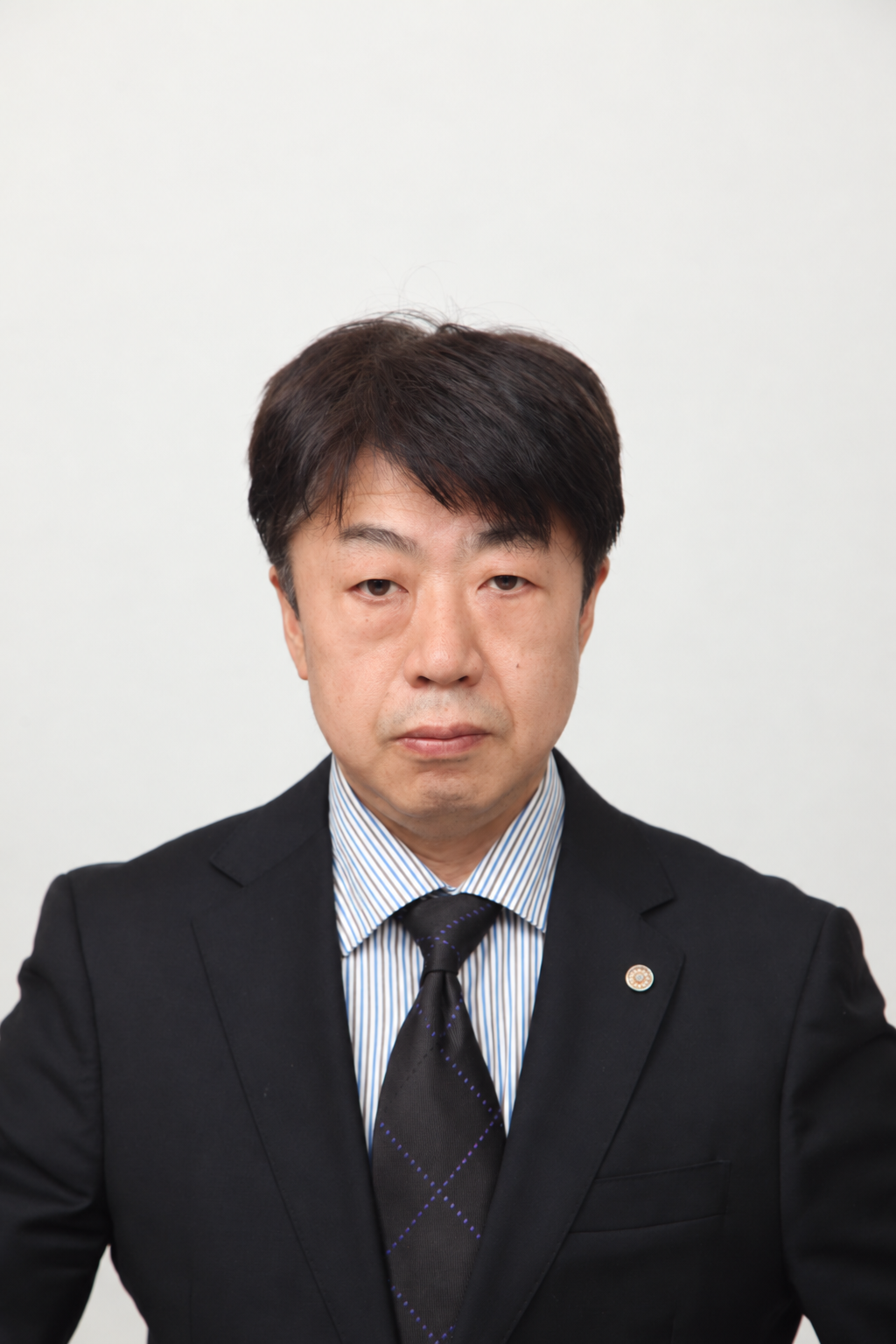 行政書士 村瀬達也